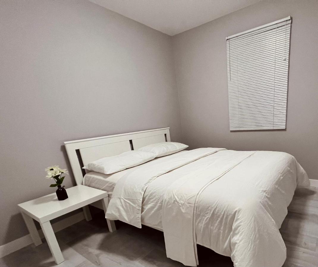 Spacious Private Room Guest house Winnipeg